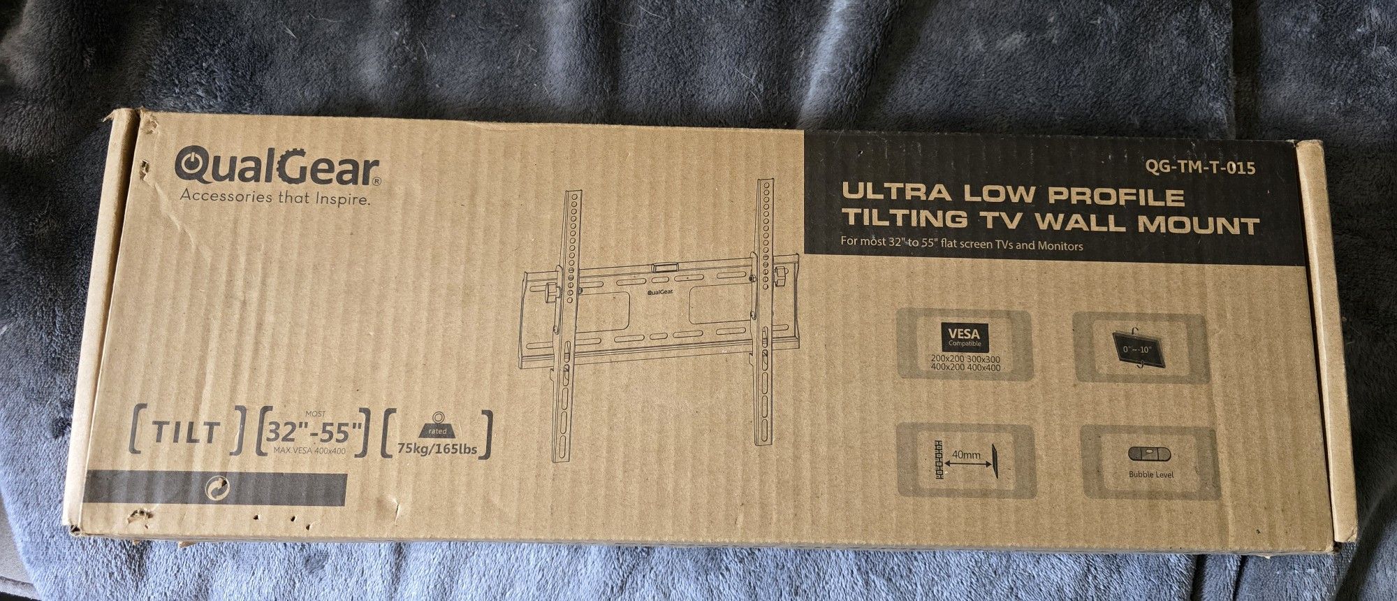 Ultra Low Profile Tilting Wall TV Mount Fits 32"-55"