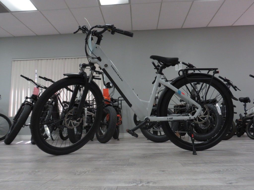 *New* TREKCRAZE T700 Step Through Commuter E-Bike