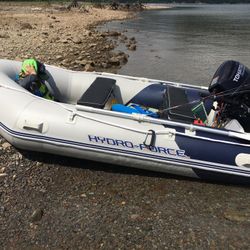 Boat with 8hp Tuhatsu Motor