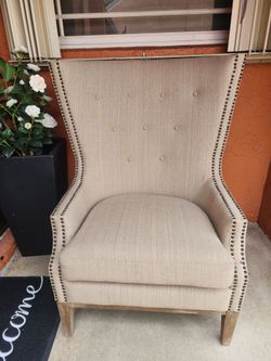 Accent Chair