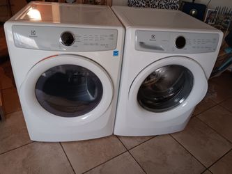 Electrolux washer and dryer