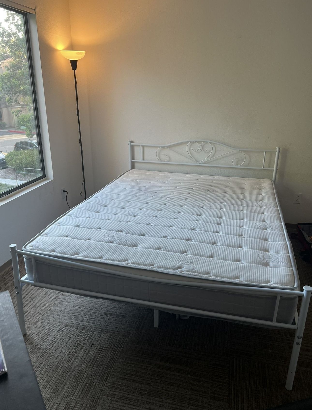 Queen Metal Ornate Bed Frame (FREE Mattress)