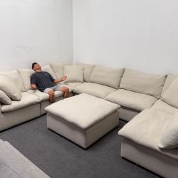 Retails 9k!!! *Like New* Bassett 8 pc Beckham Track Arm Modular Sectional Couch - Premium Cloud Sofa