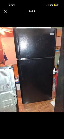 Frigidaire refrigerator