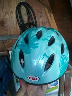 Childs bike helmet. EUC