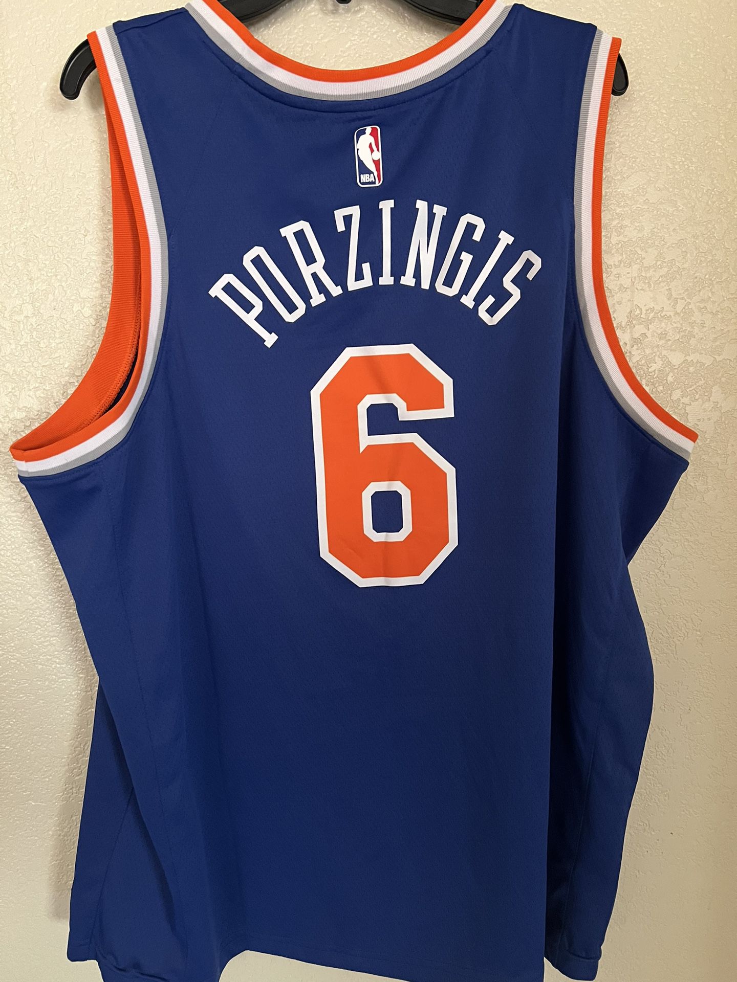 New York Knicks Kristaps Porzingis jersey XL for Sale in Port Charlotte, FL  - OfferUp