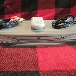 Emerson EWD7004 DVD CD MP3 Player with Remote and Cables