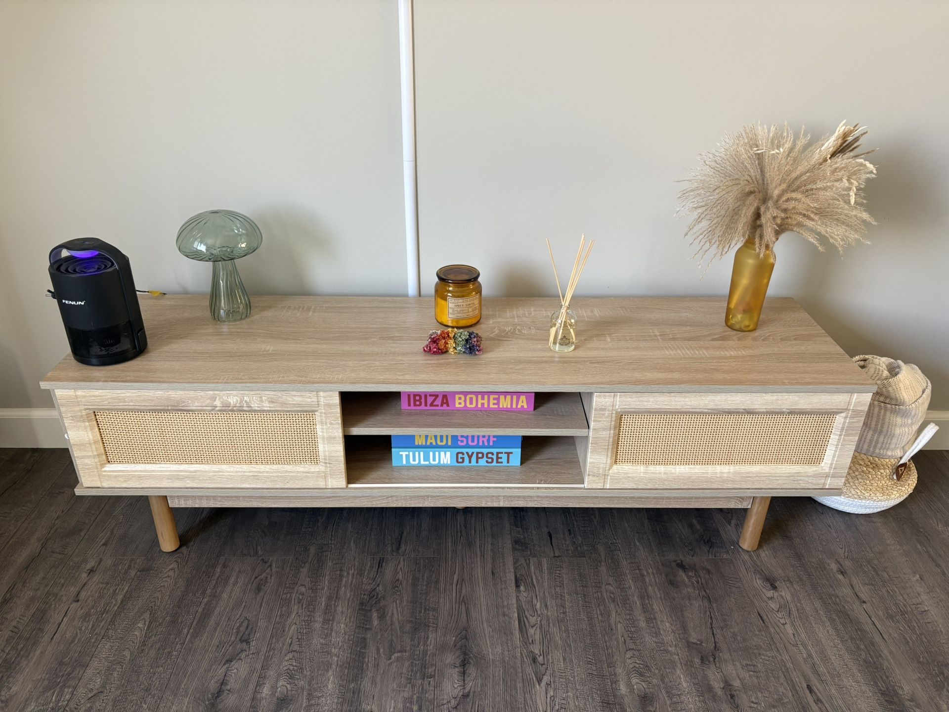 TV Stand & Coffee Table