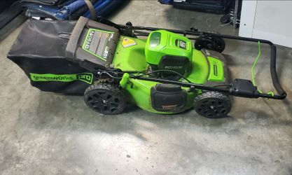 Greenworks Pro 60V Max 21-inch lawn mower