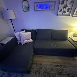 IKEA L shape couch/ pull out