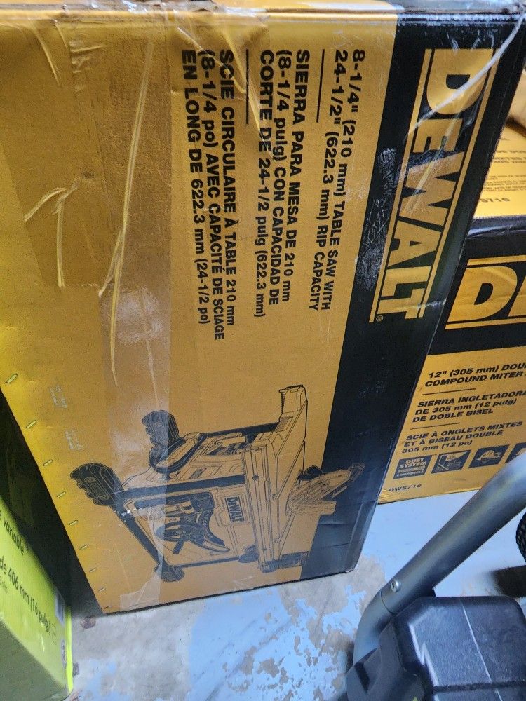 Dewaltd Electric Table Saw Only Tested