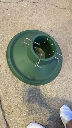 Tree stand