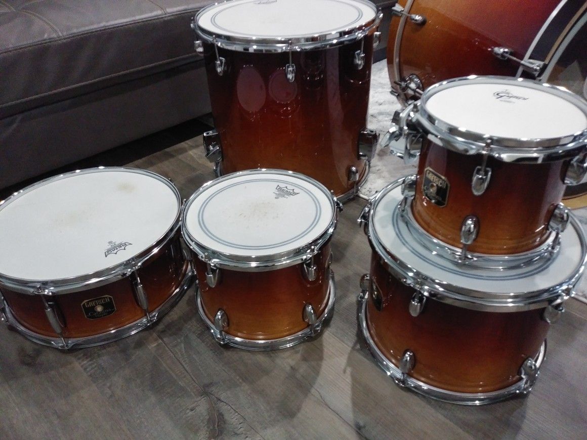 SUMMER SPECIAL****Gretsch Catalina Maple 6-piece drum set