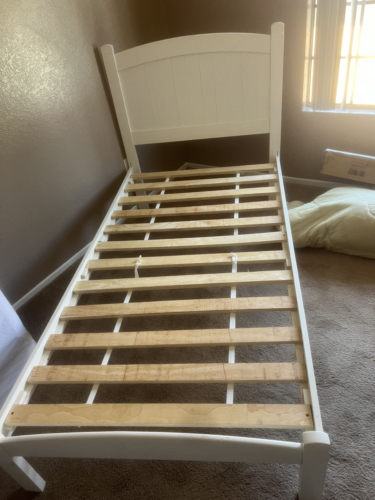 Wood Twin Bed Frame 