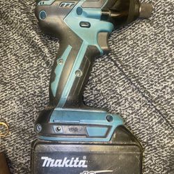 Makita Cordless Drill & (2) Batteries
