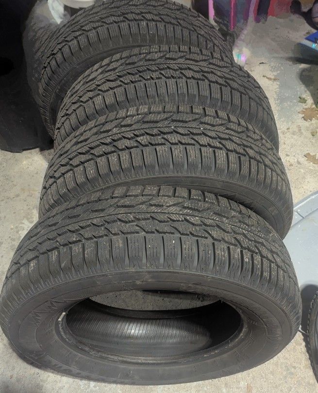 4 Winter Tires - Winterforce Brand 225 65 R17