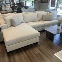 Sectional L-Shape 125” With Chaise 