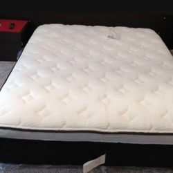 Nest Mattress Alexander Signature Hybrid - Twin - 38" x 75" /Plush