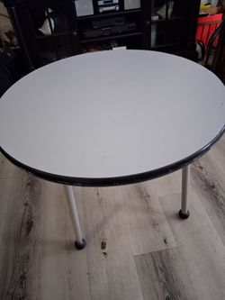 2 1/2  x 21 in  Table