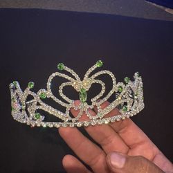 Tiara 
