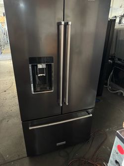 Black Stainless French Door Refrigerator