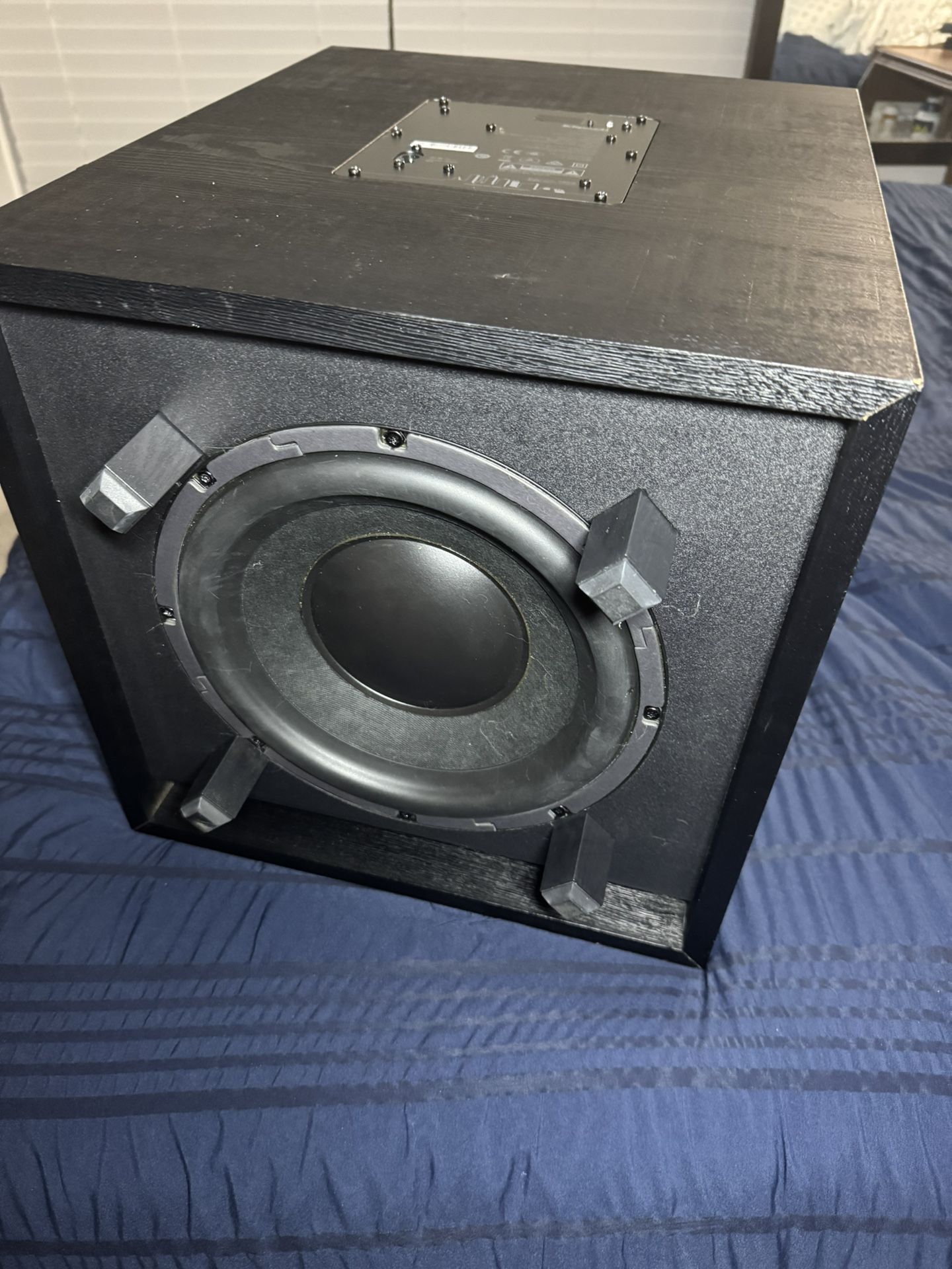 10” Subwoofer & The Box Klipsch Cinema 600