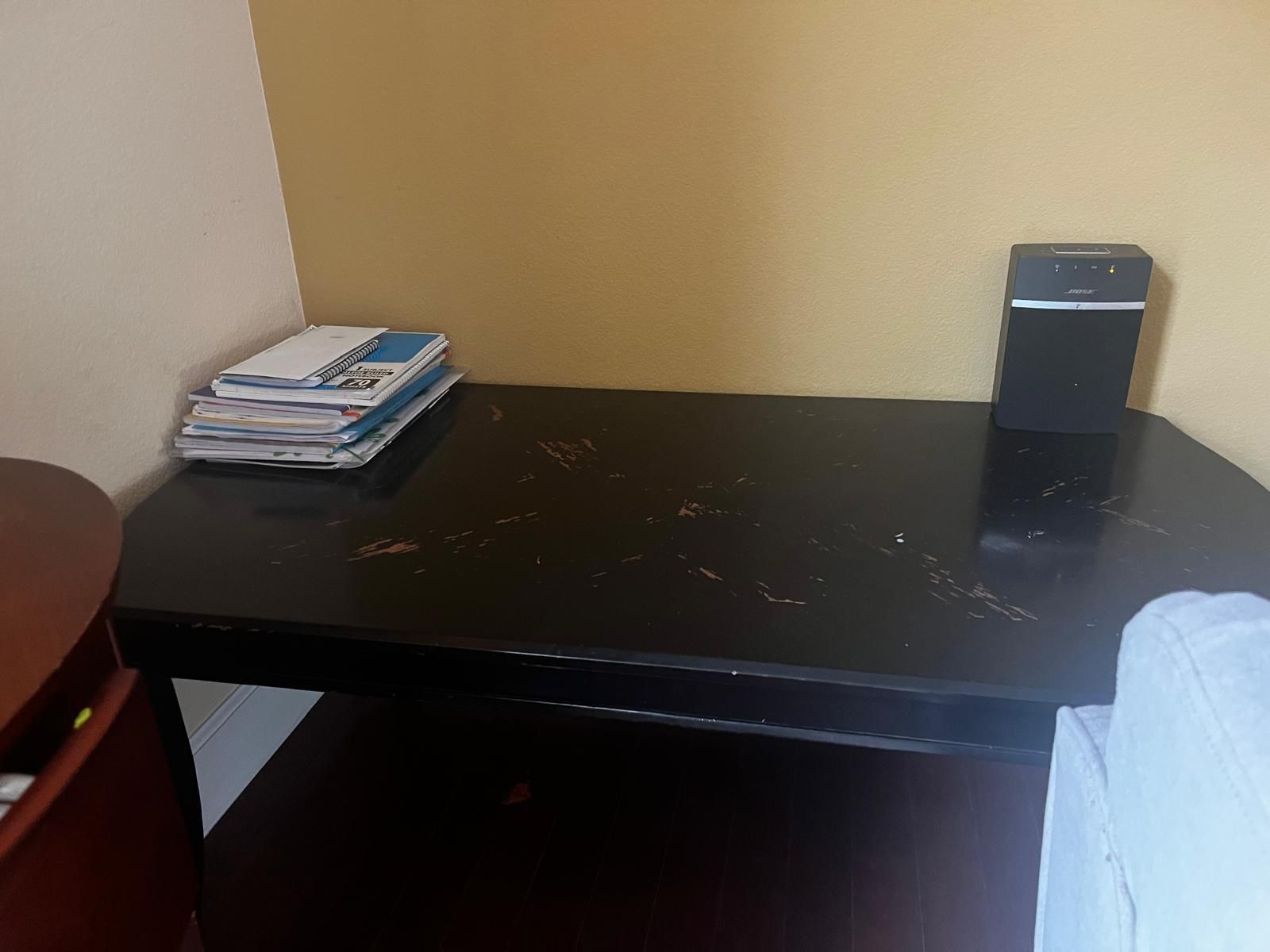 Move out Sale : living Room Furniture