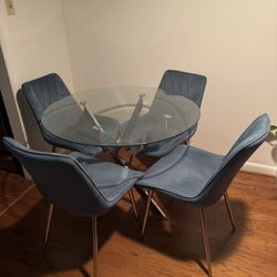 Dining Set - 4 Chairs