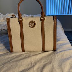 Tory Burch tote