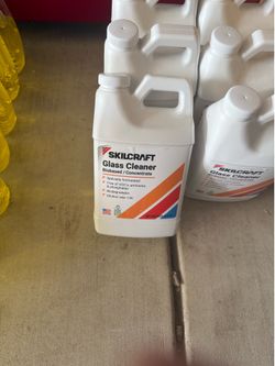 Glass cleaner