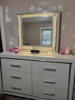 Brand New Bedroom Set 