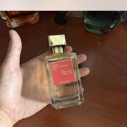 Baccarat Rouge 540 Cologne
