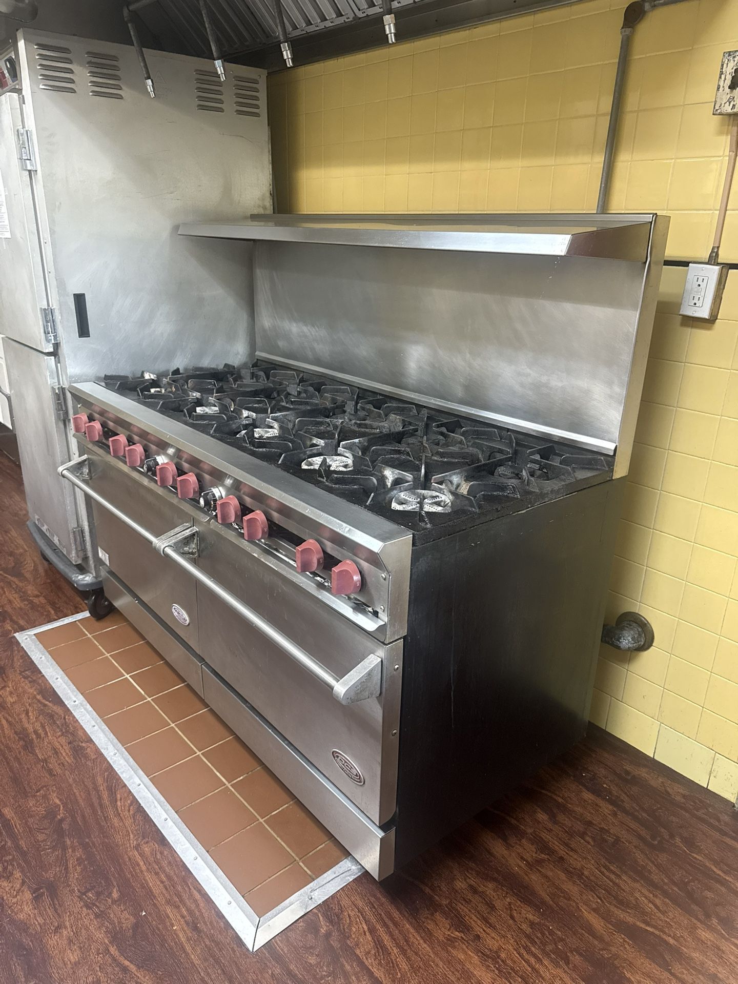 Restaurant / Bar Stove
