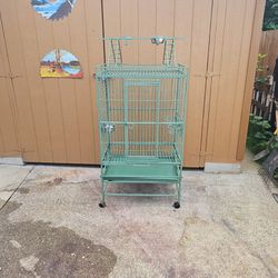 Bird Cage Large/ Medium For Parrot Green  With Playtop