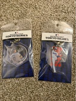 Dodgers Ohtani keychains