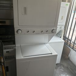 Stackable Washer/Dryer Used Gas