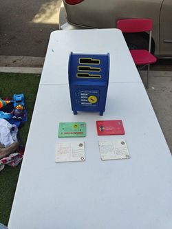 Melissa & Doug Wooden Mailbox 