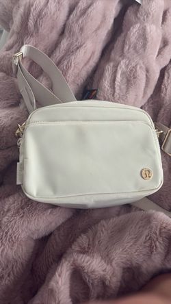 Lulu lemon bag