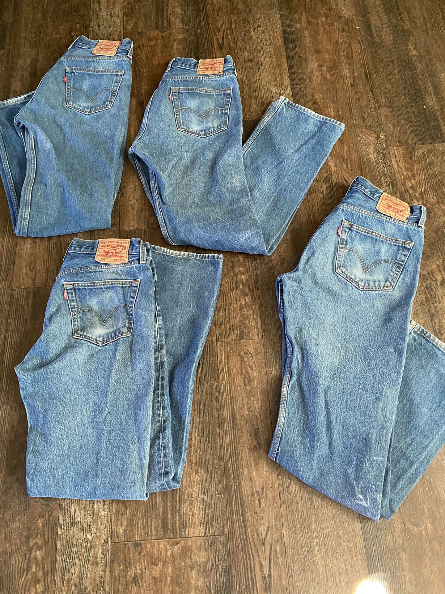 Men’s Button Fly Levi 501’s