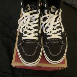 Size 10 Black And White Vans