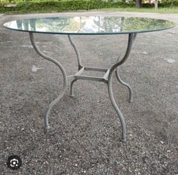 Dinning Table