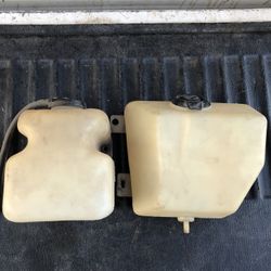 Coolant Overflow & Windshield Washer