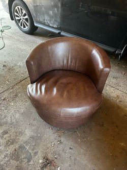 Leather chair - swivel