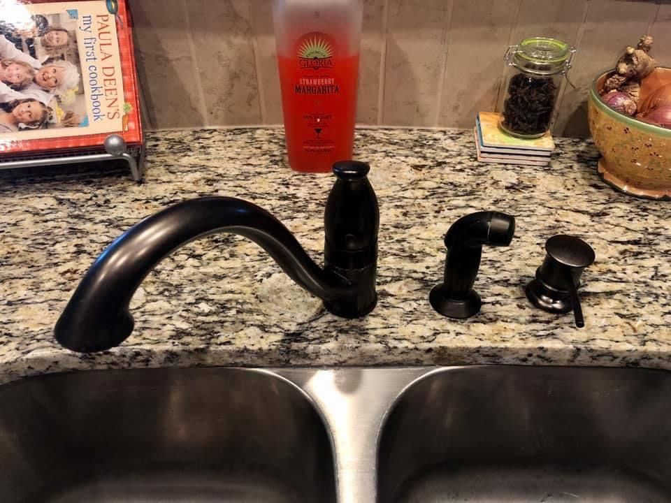 Moen Bronze 1-Handle High-Arc Kitchen Faucet with Side Spray for Sale