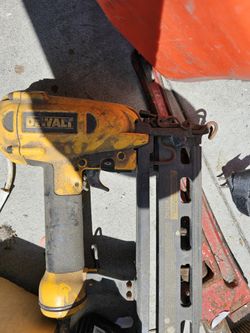 Dewalt Finish Nailer