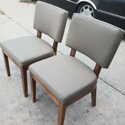 ASIENTOS DE COMEDOR 