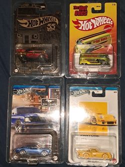Hot wheels chase cars