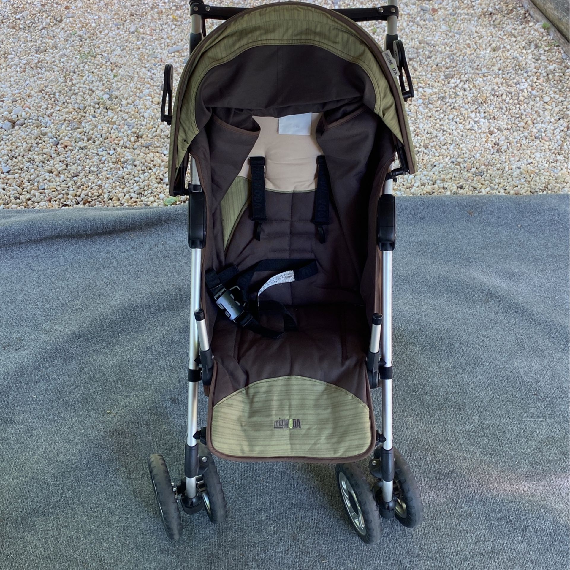 MiaMODA Baby Stroller