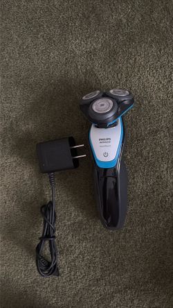 Phillips Norelco Aquatouch Men’s Razor