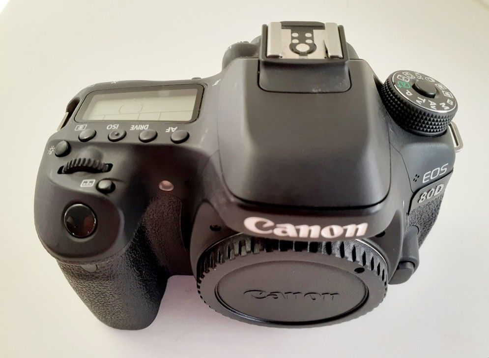 Canon EOS 80d Digital Camera